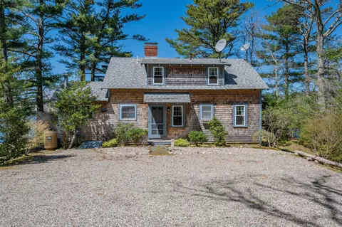 Exterior - 32 Hooppole Rd, East Falmouth, MA 02536 photo 1 of 13