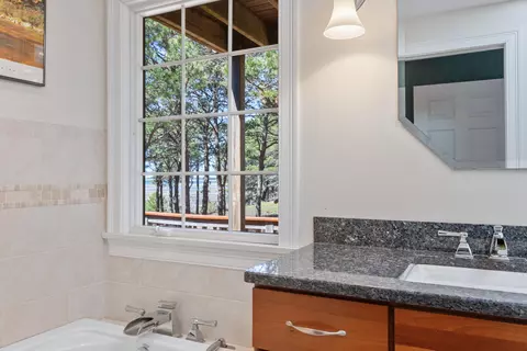 Bath - 5 Bens Way, Eastham, MA 02642 photo 8 of 9