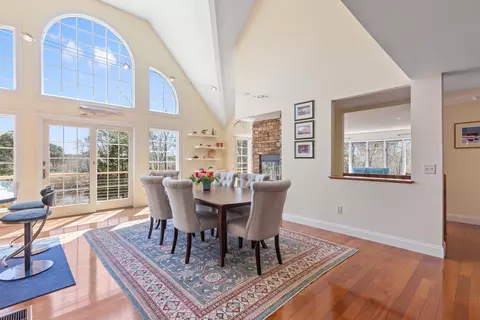 Dining - 5 Bens Way, Eastham, MA 02642 photo 2 of 4