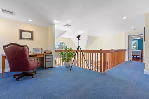 Entry Way - 5 Bens Way, Eastham, MA 02642 photo 4 of 5