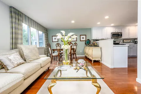 5 Classic Cir, Mashpee, MA 02649 photo 5