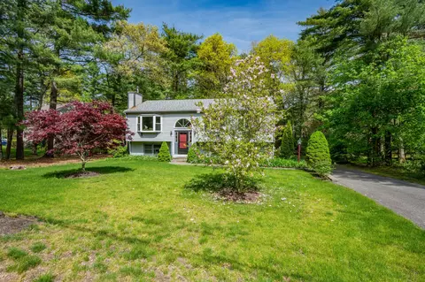 Exterior - 155 Hathaway St, Wareham, MA 02571 photo 10 of 18