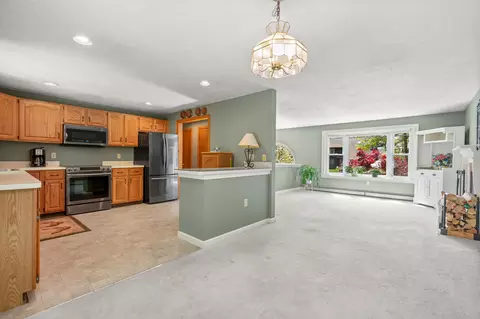 Living - 155 Hathaway St, Wareham, MA 02571 photo 4 of 4