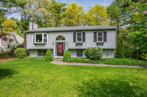 Exterior - 155 Hathaway St, Wareham, MA 02571 photo 2 of 18