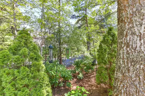 Exterior - 7 Bob White Cres, Mashpee, MA 02649 photo 9 of 11
