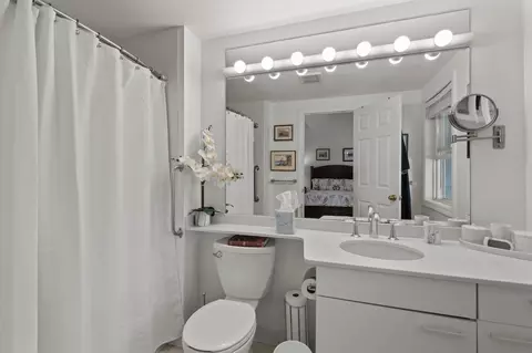 Bath - 7 Bob White Cres, Mashpee, MA 02649 photo 2 of 3