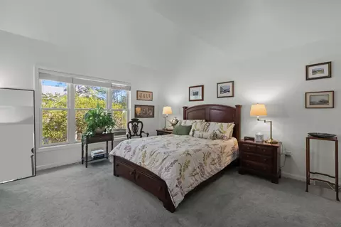 Bedroom - 7 Bob White Cres, Mashpee, MA 02649 photo 1 of 5