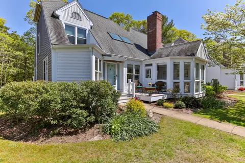 Exterior - 7 Bob White Cres, Mashpee, MA 02649 photo 1 of 11