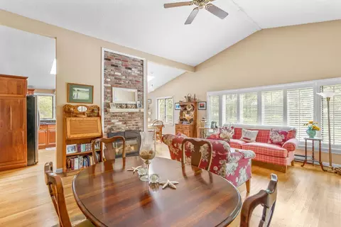 170 Greensward Rd, Mashpee, MA 02649 photo 11