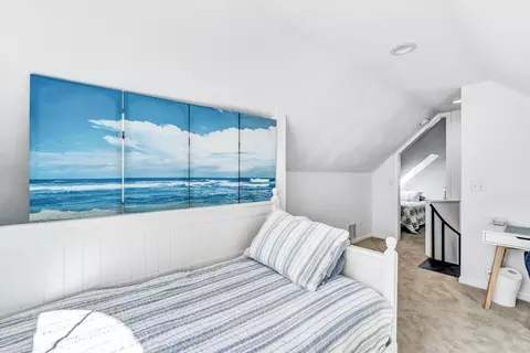 Bedroom - 8 Shore Dr, Mashpee, MA 02649 photo 8 of 13