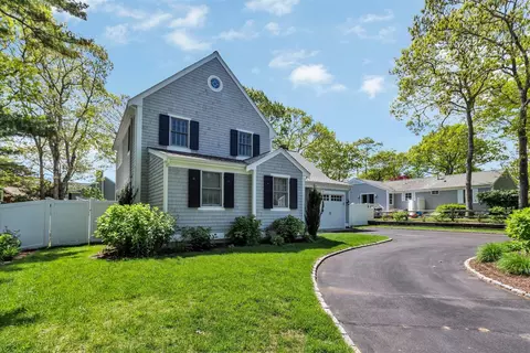 Exterior - 8 Shore Dr, Mashpee, MA 02649 photo 8 of 8