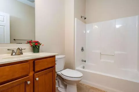 Bath - 45 Grey Hawk Dr, Mashpee, MA 02649 photo 1 of 1