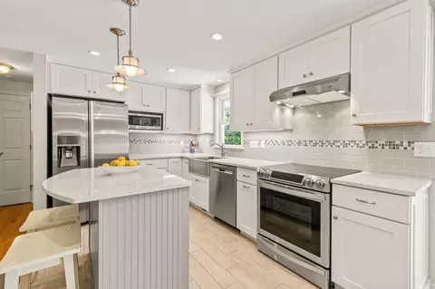 33 Eventide Ln, Hyannis, MA 02601 photo 11