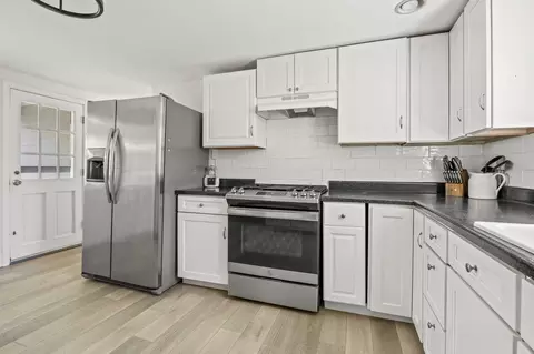 91 Sterling Rd, Hyannis, MA 02601 photo 5