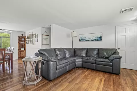 91 Sterling Rd, Hyannis, MA 02601 photo 12