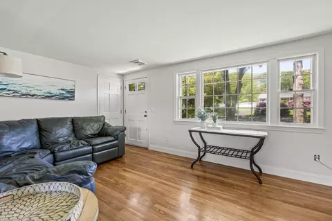 91 Sterling Rd, Hyannis, MA 02601 photo 11