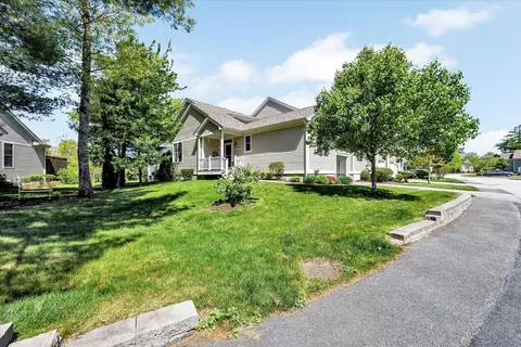 25 Grey Hawk Dr, Mashpee, MA 02649 photo 7