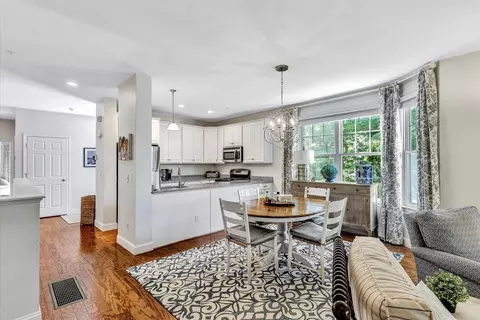 25 Grey Hawk Dr, Mashpee, MA 02649 photo 18