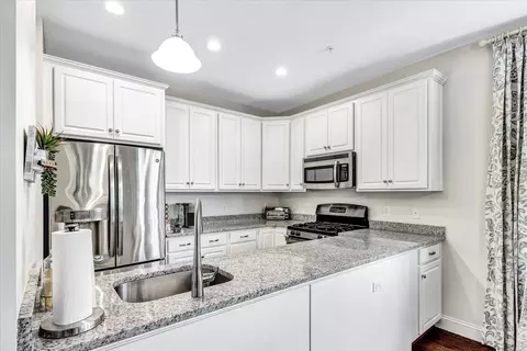 25 Grey Hawk Dr, Mashpee, MA 02649 photo 13