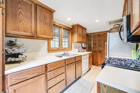 286 Millway, Barnstable, MA 02630 photo 18
