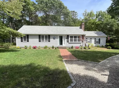 10 Liam Ln, Centerville, MA 02632 photo 1