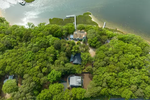305 Monomoscoy Rd, Mashpee, MA 02649 photo 42