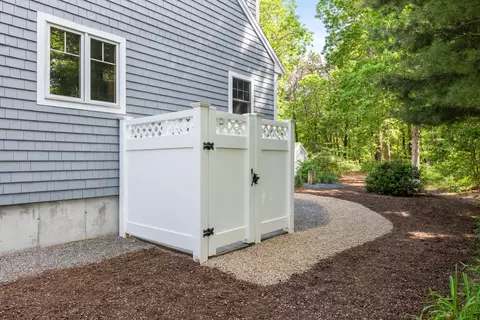 305 Monomoscoy Rd, Mashpee, MA 02649 photo 6