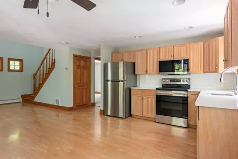 305 Monomoscoy Rd, Mashpee, MA 02649 photo 14