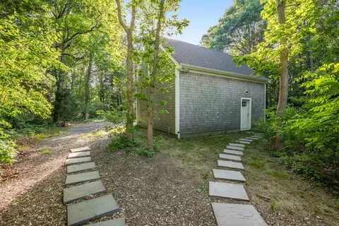 391 Main St, Cotuit, MA 02635 photo 14