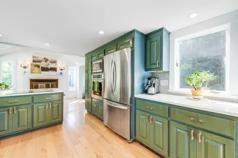 391 Main St, Cotuit, MA 02635 photo 21