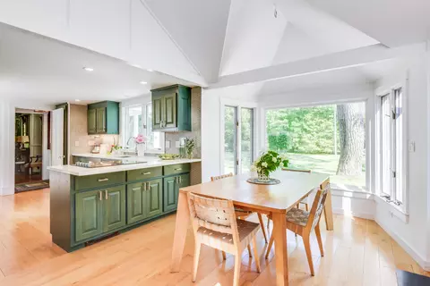 391 Main St, Cotuit, MA 02635 photo 23