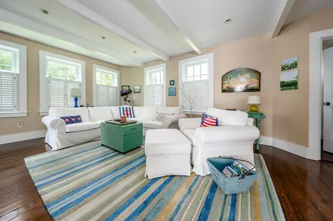 Living - 545 S Main St, Centerville, MA 02632 photo 2 of 10