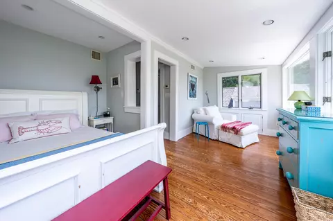 Bedroom - 545 S Main St, Centerville, MA 02632 photo 2 of 7