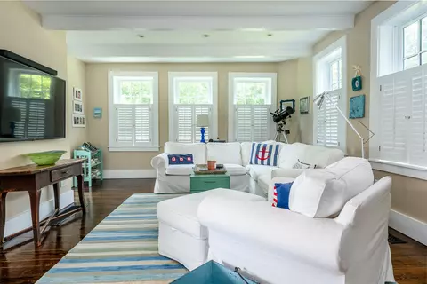 Living - 545 S Main St, Centerville, MA 02632 photo 1 of 10