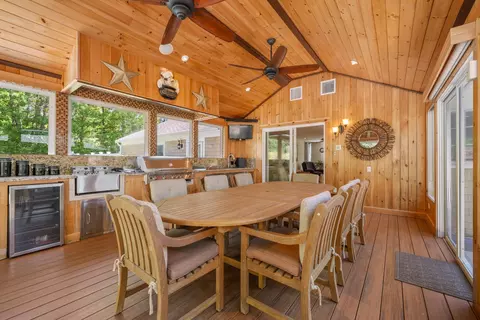 Exterior - 20 Gelding Cir, Barnstable, MA 02630 photo 7 of 10