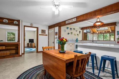 Dining - 16 Nutmeg Ln, Eastham, MA 02642 photo 3 of 3