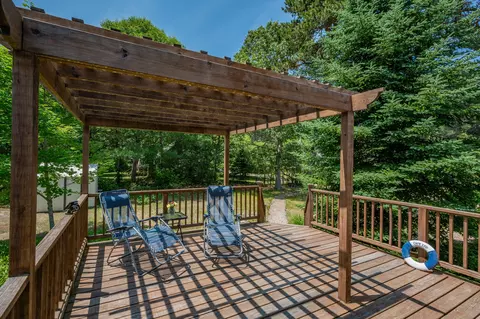 Exterior - 16 Nutmeg Ln, Eastham, MA 02642 photo 7 of 14