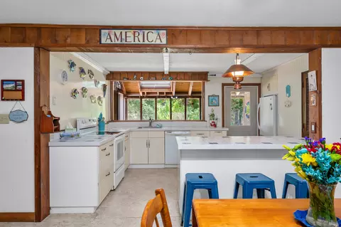 Kitchen - 16 Nutmeg Ln, Eastham, MA 02642 photo 1 of 4