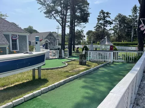 Exterior - 106 Old Great Neck Rd, Mashpee, MA 02649 photo 7 of 7