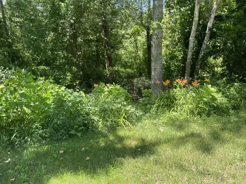 Exterior - 106 Old Great Neck Rd, Mashpee, MA 02649 photo 6 of 7