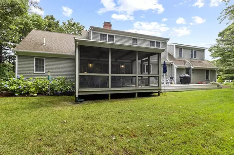 123 Shell Ln, Cotuit, MA 02635 photo 4