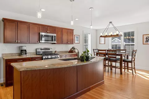 48 Meadowbrook Rd, Mashpee, MA 02649 photo 11
