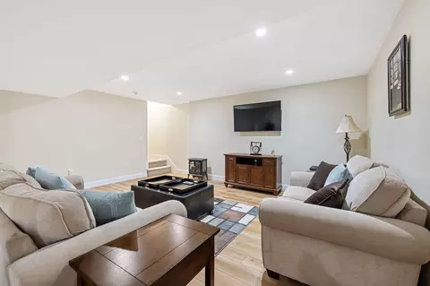 48 Meadowbrook Rd, Mashpee, MA 02649 photo 33