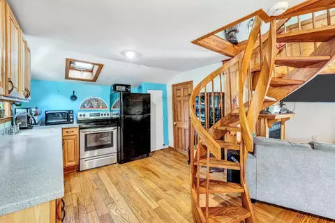 17 Crescent Pl, Onset, MA 02558 photo 16