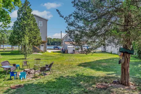 17 Crescent Pl, Onset, MA 02558 photo 6
