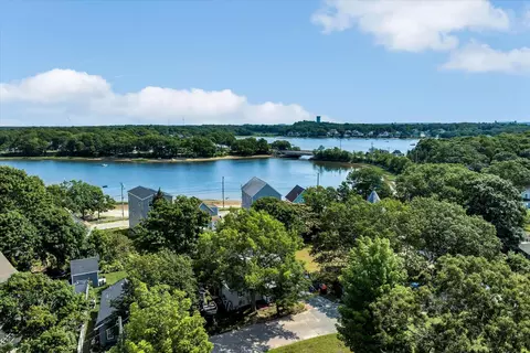 17 Crescent Pl, Onset, MA 02558 photo 39