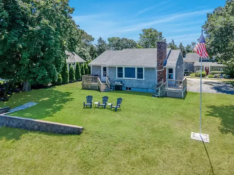 Exterior - 27 Over Jordan Rd, Wareham, MA 02571 photo 2 of 4