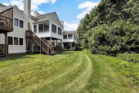 9 Chippers Ln, Mashpee, MA 02649 photo 5