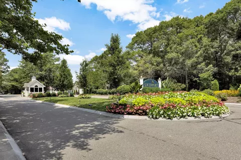 9 Chippers Ln, Mashpee, MA 02649 photo 34