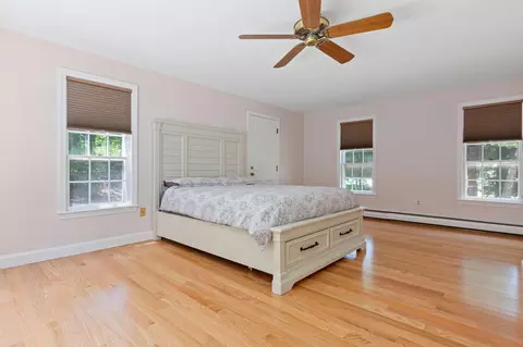 Bedroom - 1081 River Rd, Marstons Mills, MA 02648 photo 2 of 6
